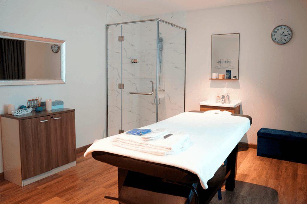 Massage spa in lajpat nagar