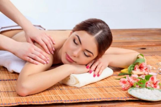 massage in aerocity